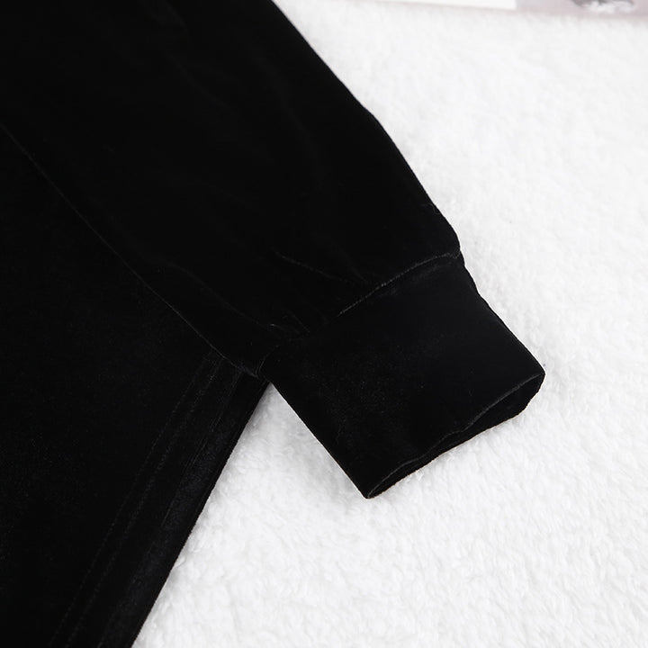 Velvet Total Black